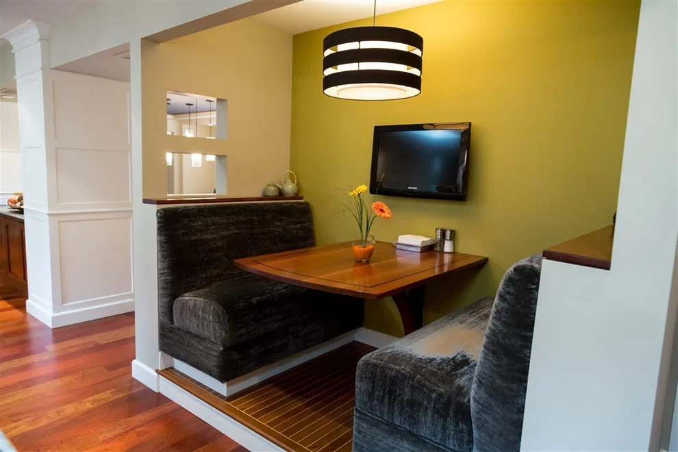 Golf Community Living by Salt Creek Interior Design LLC - Photo 11