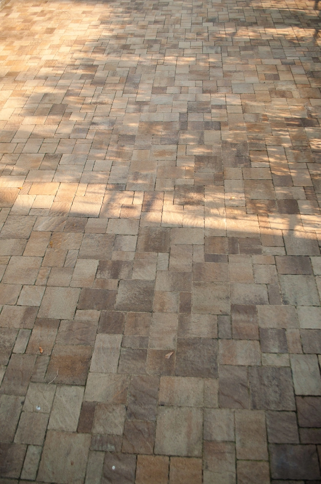 Driveways by Mirror Lake Designs - Photo 15
