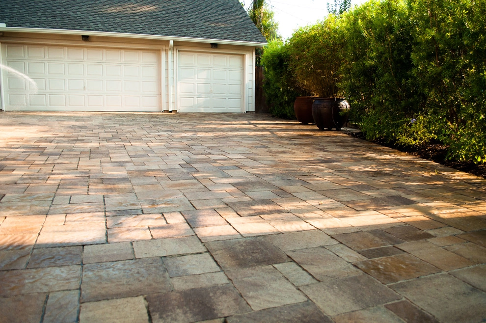 Driveways by Mirror Lake Designs - Photo 6