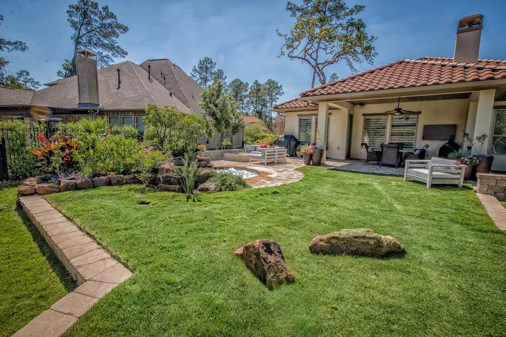 Meditation Courtyard and Spa by Mirror Lake Designs - Photo 3
