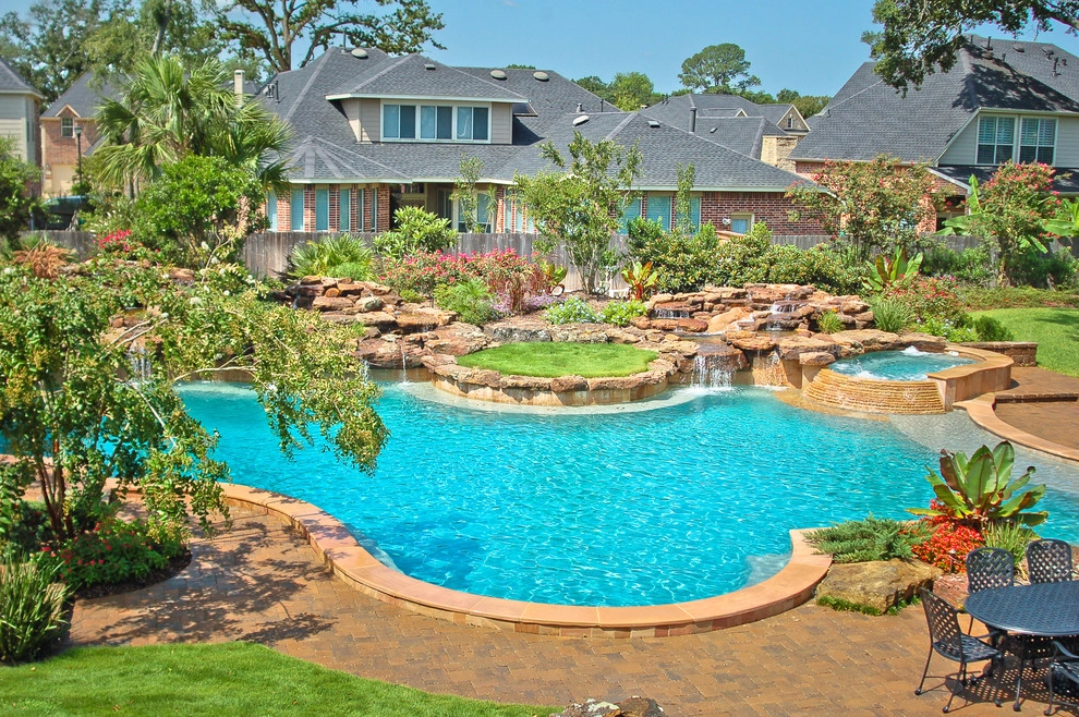Pools by Mirror Lake Designs - Photo 119