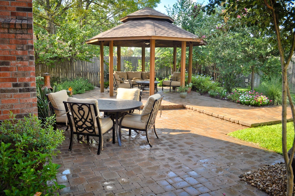 Decks, Courtyards, and Patios by Mirror Lake Designs - Photo 52
