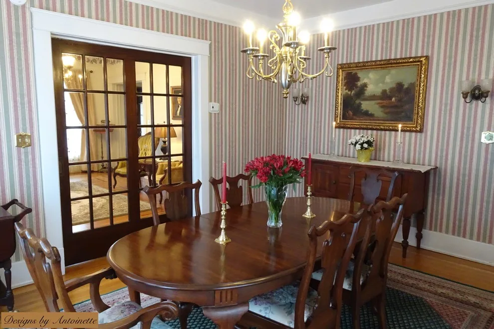 Majestic Colonial Inn and Breakfast by Tina Marie Interiors - Photo 17