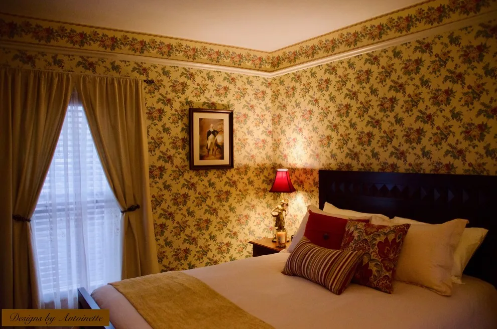 Majestic Colonial Inn and Breakfast by Tina Marie Interiors - Photo 15