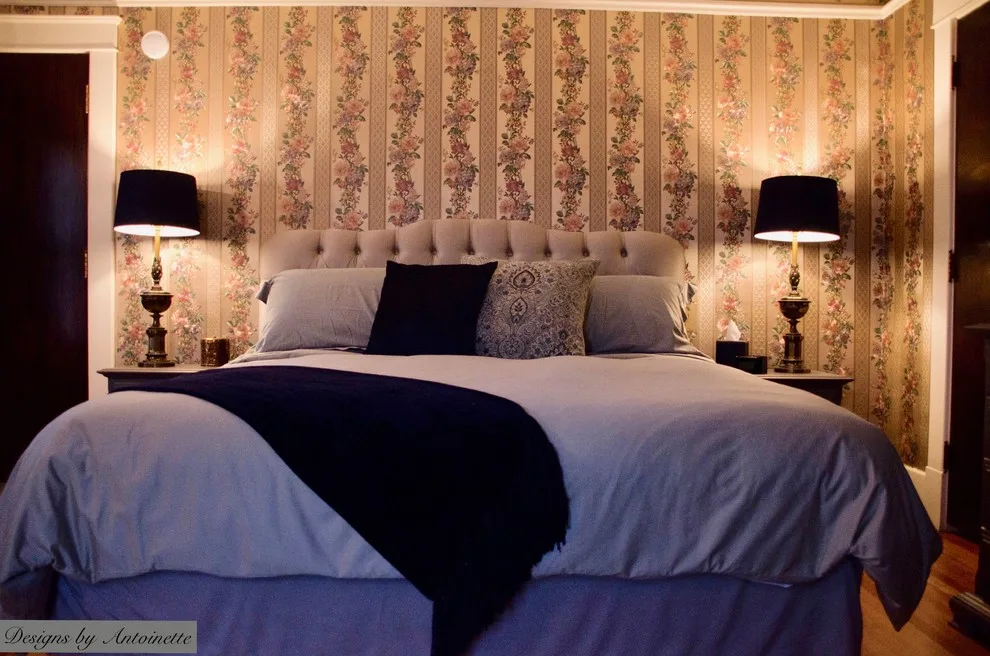 Majestic Colonial Inn and Breakfast by Tina Marie Interiors - Photo 4
