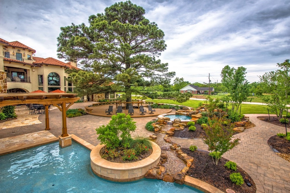Backyard Waterpark by Mirror Lake Designs - Photo 10