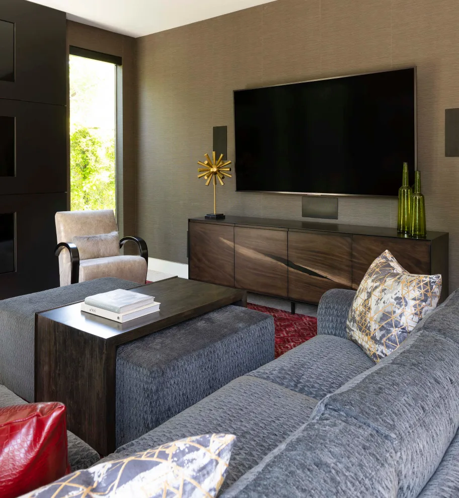 Elegant and Contemporary by Wesley-Wayne Interiors, LLC - Photo 9