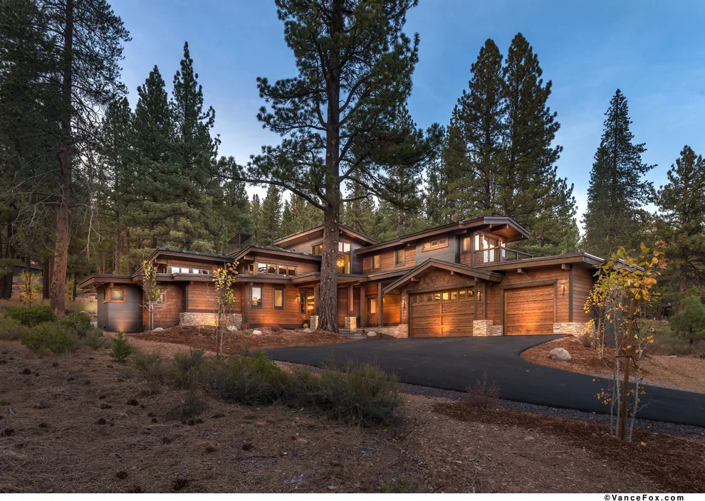 Gray's Crossing in Truckee, California by Bourgeois Interior Design - Photo 7