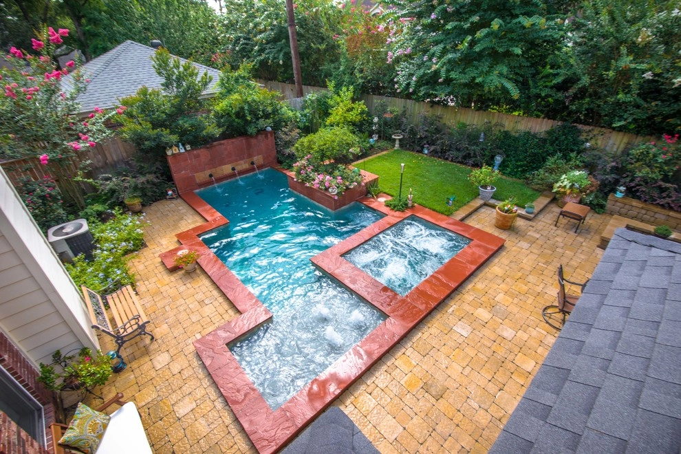 Small Courtyard Pool Design by Mirror Lake Designs - Photo 8