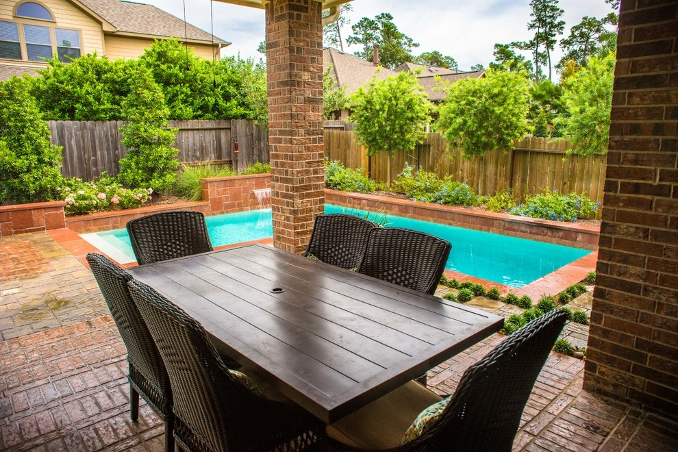 Courtyard Pools by Mirror Lake Designs - Photo 37