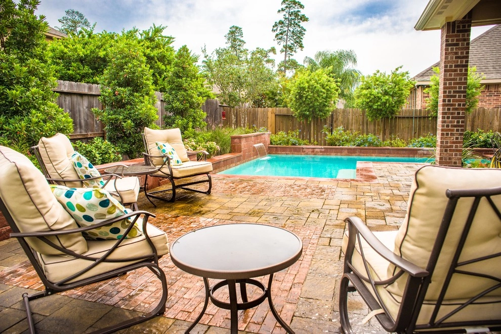 Courtyard Pools by Mirror Lake Designs - Photo 3