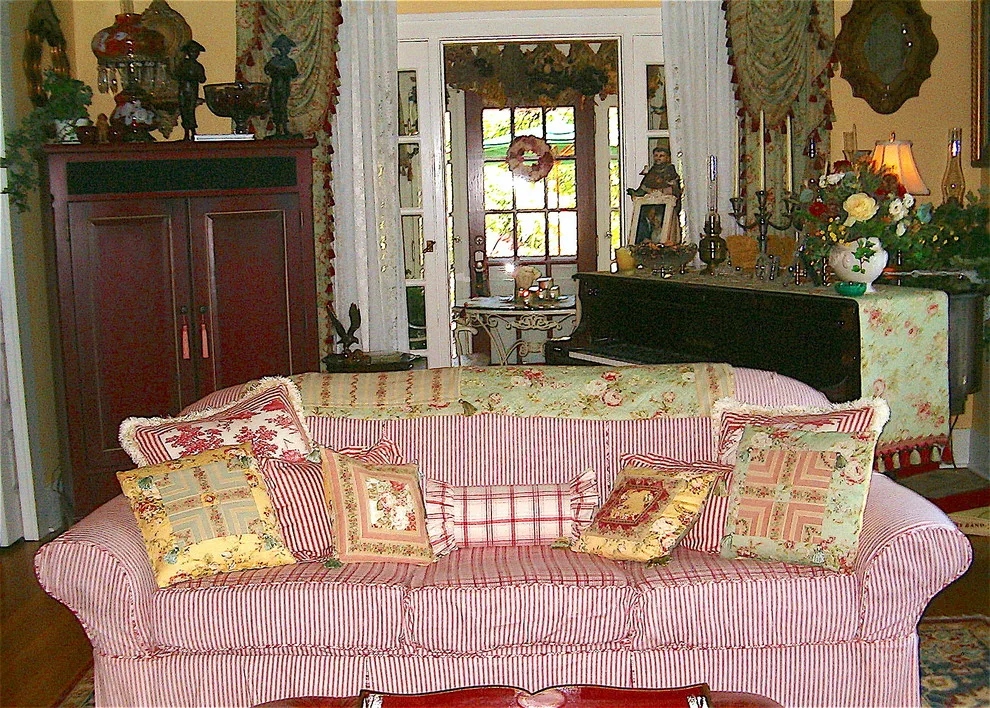 Verdant Fields by Susan Mackenzie Interiors - Photo 9