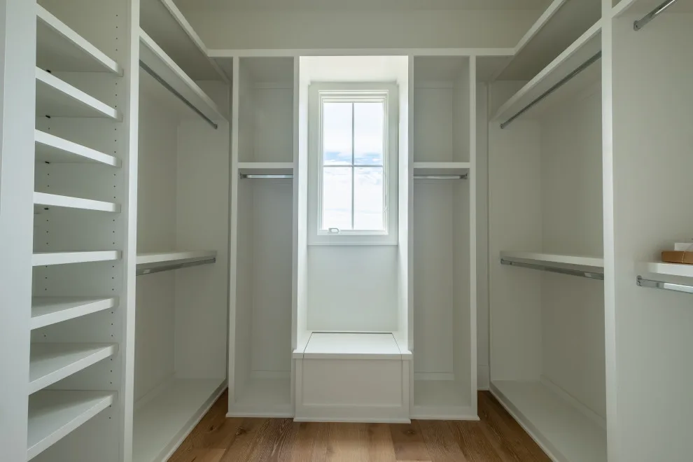 Greenwood Bespoke Construction by Alicia Dale Interiors, LLC - Photo 13