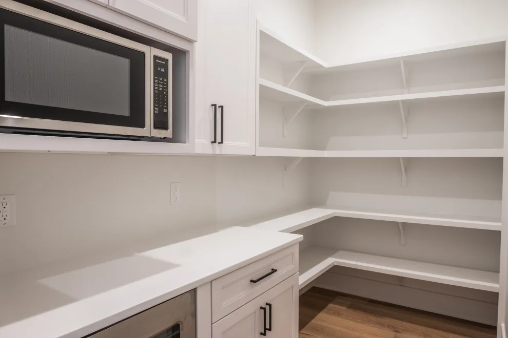 Greenwood Bespoke Construction by Alicia Dale Interiors, LLC - Photo 20