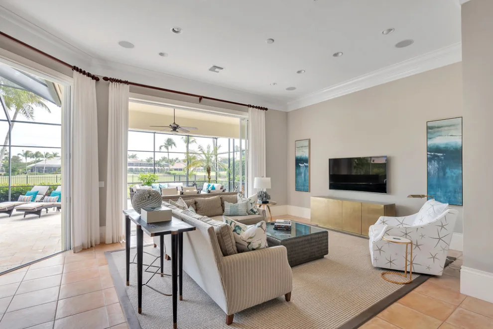 Silver Pines Home by Timothy Briscoe Interiors - Photo 13