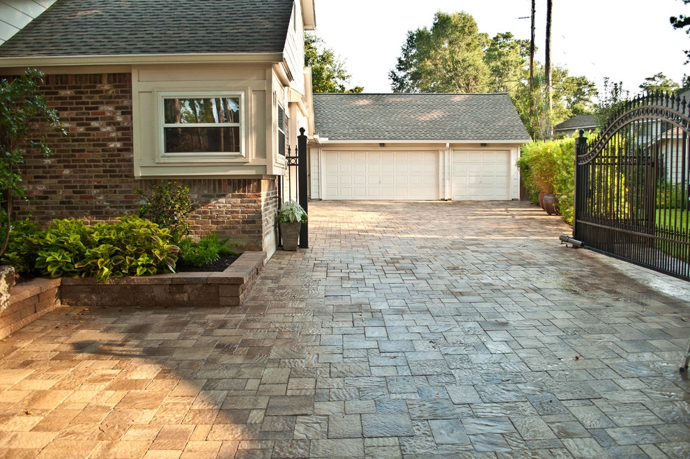 Driveways by Mirror Lake Designs - Photo 5
