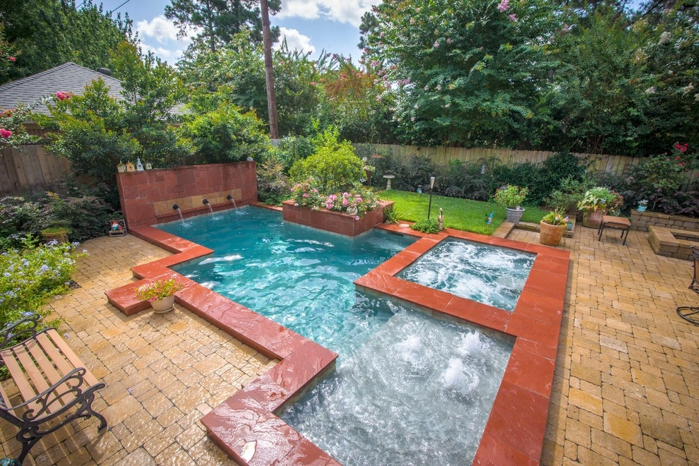 Small Courtyard Pool Design by Mirror Lake Designs - Photo 5