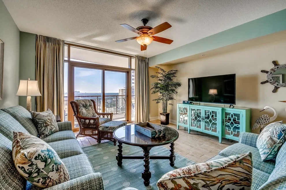 Charming Oceanfront Apartment by Sheila Morgan Interiors, Inc. - Photo 5
