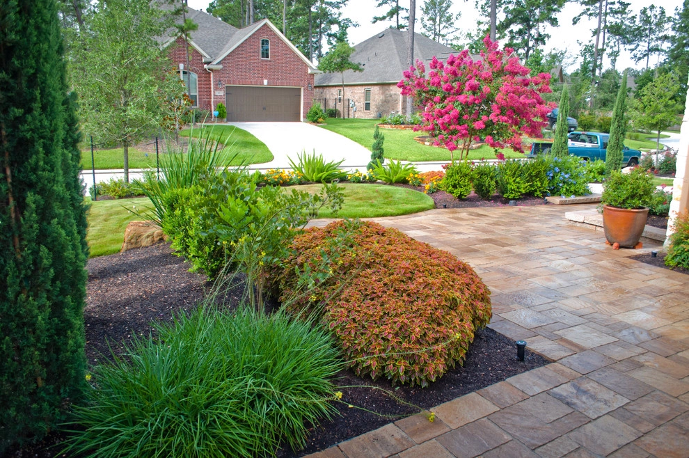 Decks, Courtyards, and Patios by Mirror Lake Designs - Photo 22