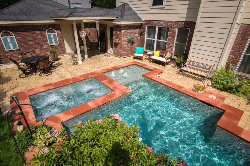 Small Courtyard Pool Design by Mirror Lake Designs - Photo 17