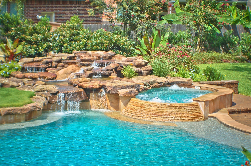 Pools by Mirror Lake Designs - Photo 45