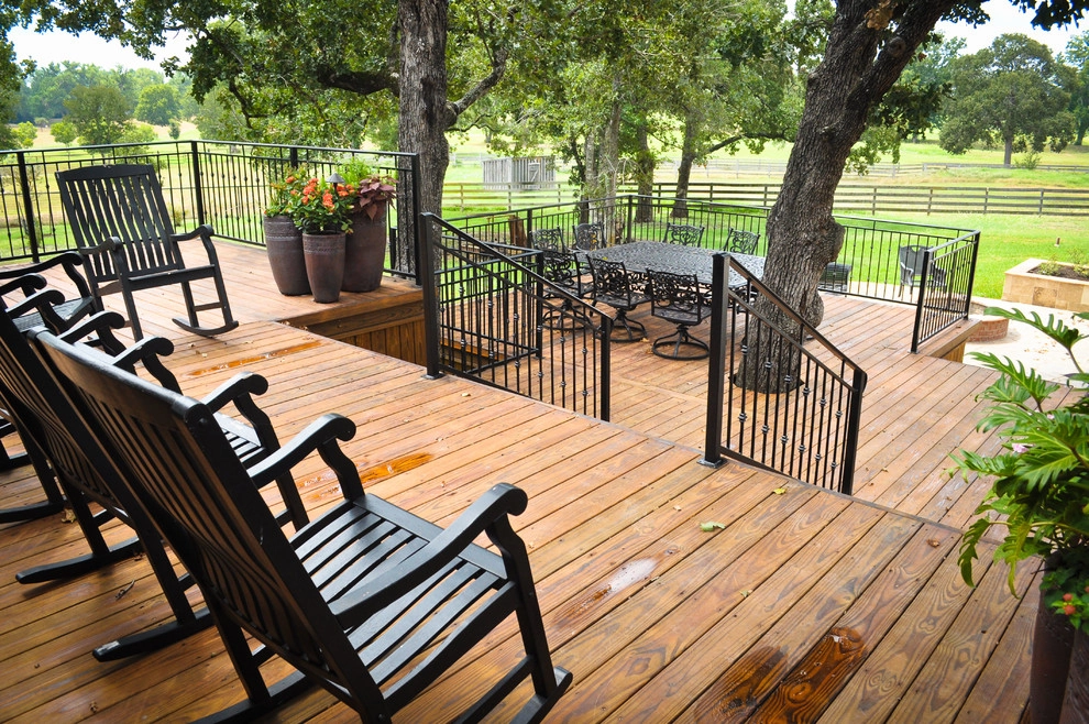 Decks, Courtyards, and Patios by Mirror Lake Designs - Photo 18