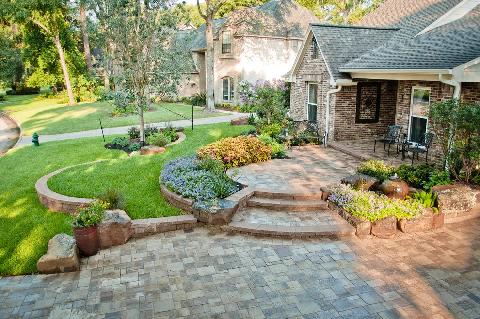 Decks, Courtyards, and Patios by Mirror Lake Designs - Photo 28