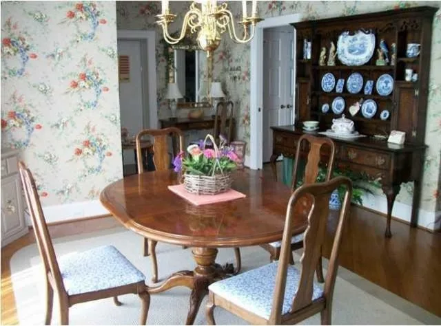 Harbortown Condos - Staging Photos Before and After by Reflections Of You, By Amy, LLC - Photo 2