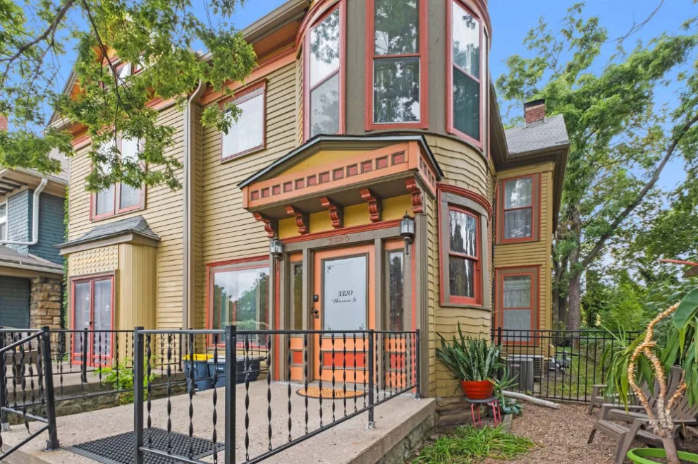 Harrison's Victorian Era by Dh Design Studio - Photo 3