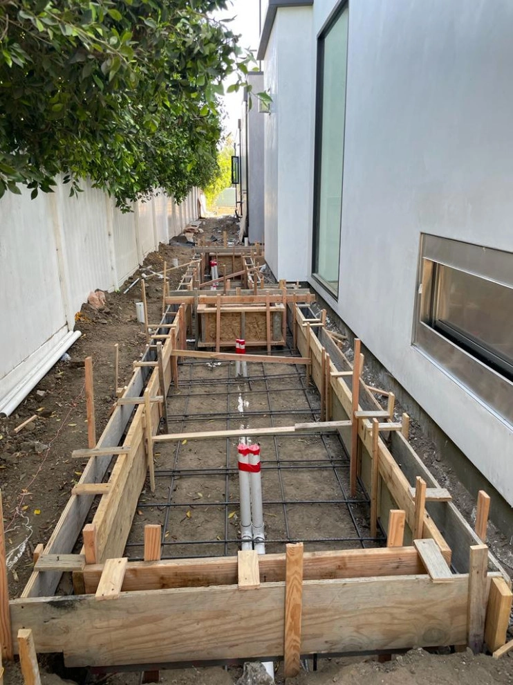 Encino, CA | Complete Backyard Remodel by Moda Outdoor Living - Photo 5