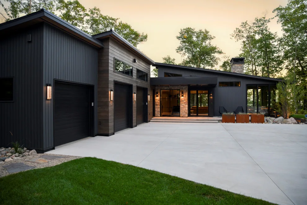 Hawks Nest by Katie Kottke Interiors - Photo 17