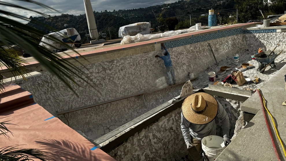 Los Angeles, CA | Pool remodel by Moda Outdoor Living - Photo 7