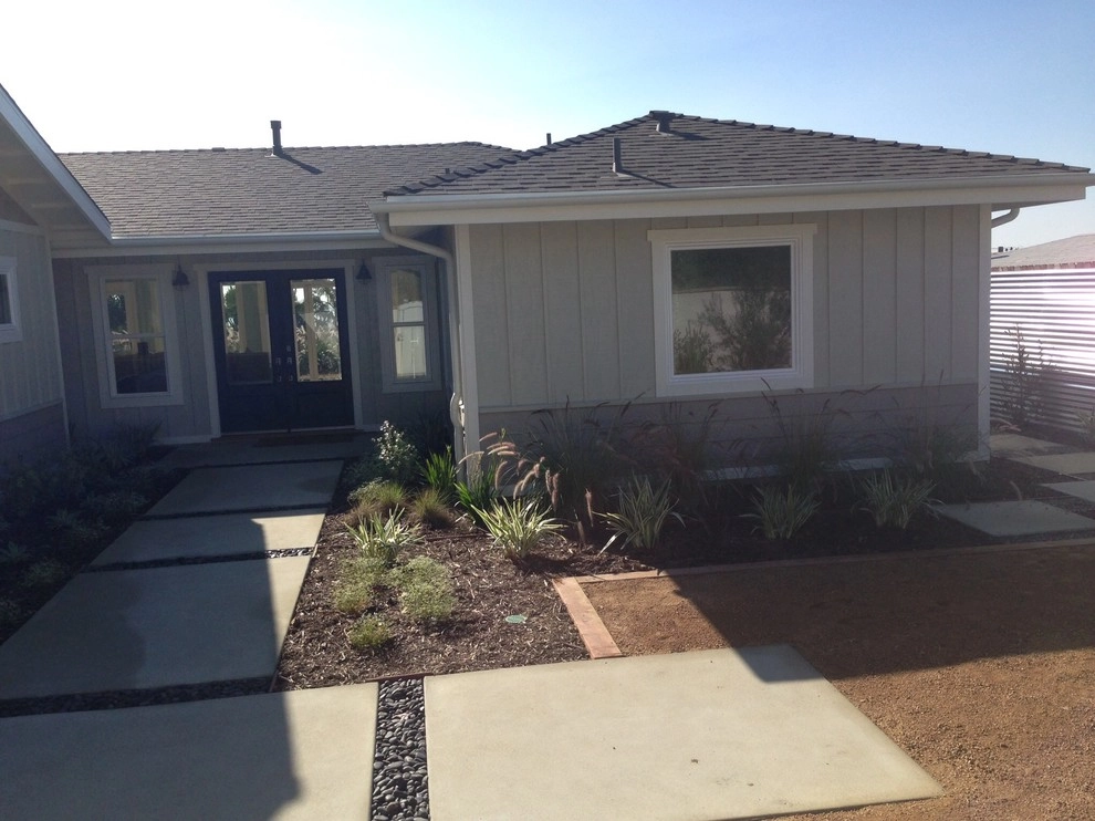 Via Abril, San Clemente by Camille Beehler Landscape Design - Photo 5