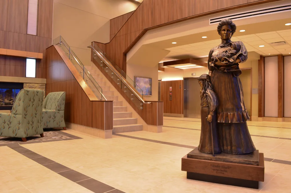 Entrance Hall / Main Entry / Public Access by Shanan Campbell Art Consulting - Photo 6