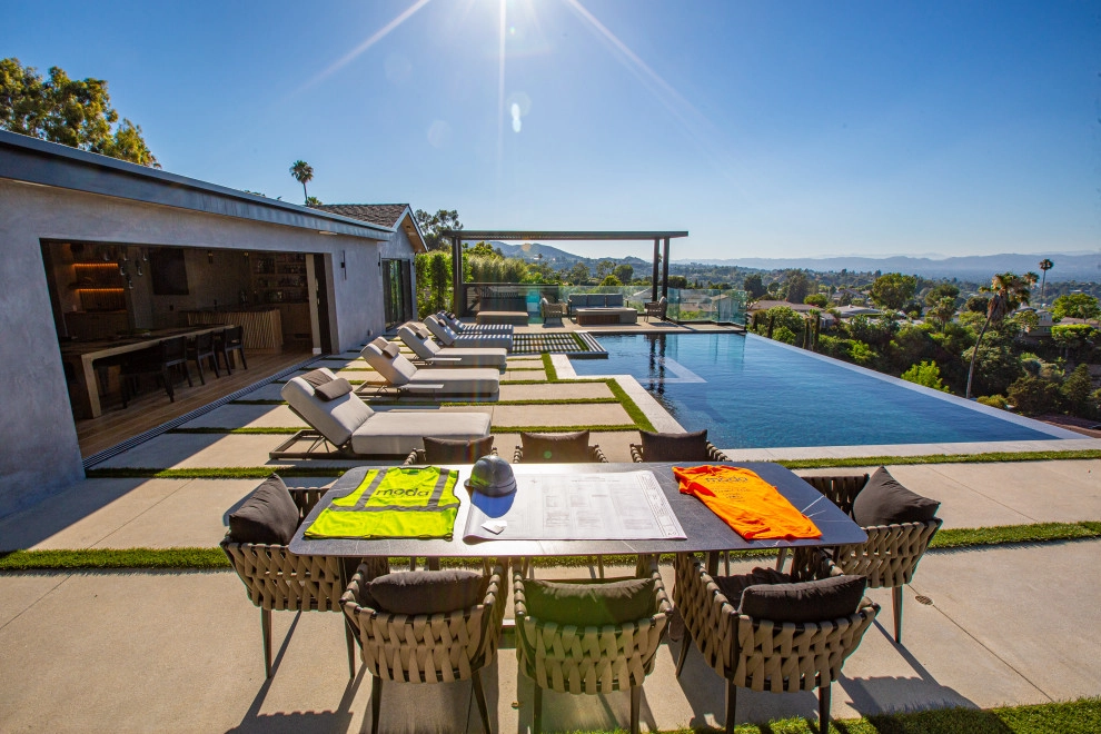 Sherman Oaks | Hillside Backyard & Pool Construction by Moda Outdoor Living - Photo 10