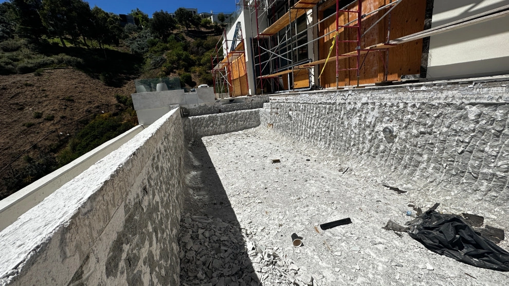 Los Angeles CA | Pool Remodel by Moda Outdoor Living - Photo 7