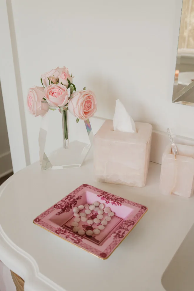 Her Restroom by Low Country Luxe - Photo 2