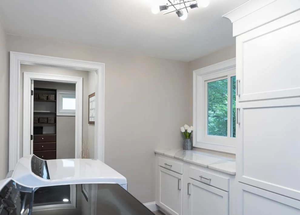 Laundry Area and Walk-in Wardrobes by EDV Home Design - Photo 7