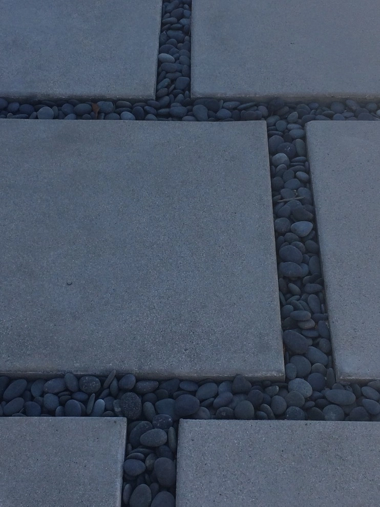 Elegant Estelle by Camille Beehler Landscape Design - Photo 23