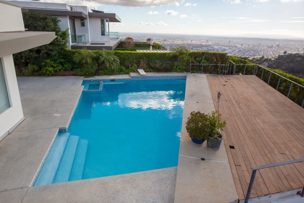 Los Angeles, CA | Pool remodel by Moda Outdoor Living - Photo 13
