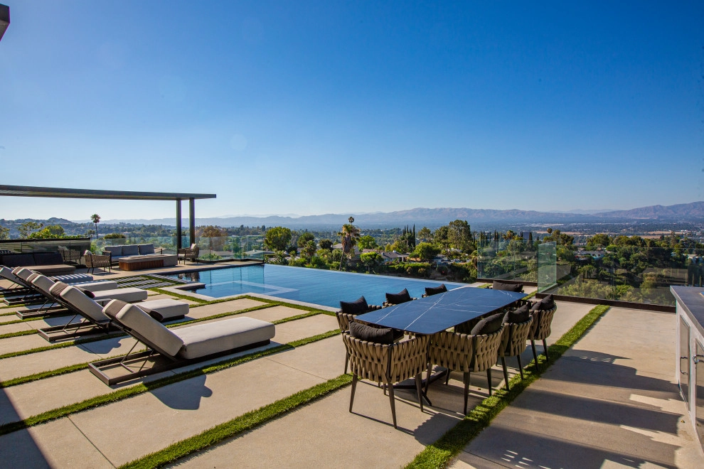 Sherman Oaks | Hillside Backyard & Pool Construction by Moda Outdoor Living - Photo 8