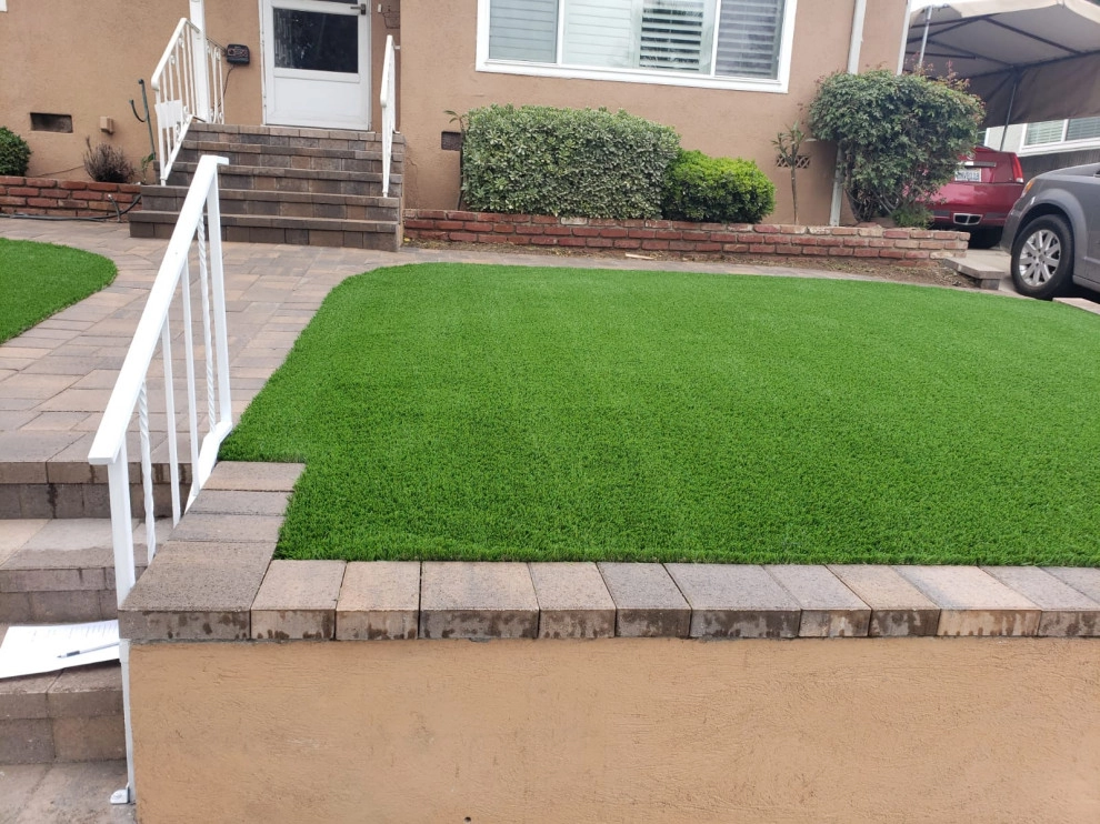 Glendale - Front Yard landscape and hardscape. by Moda Outdoor Living - Photo 6