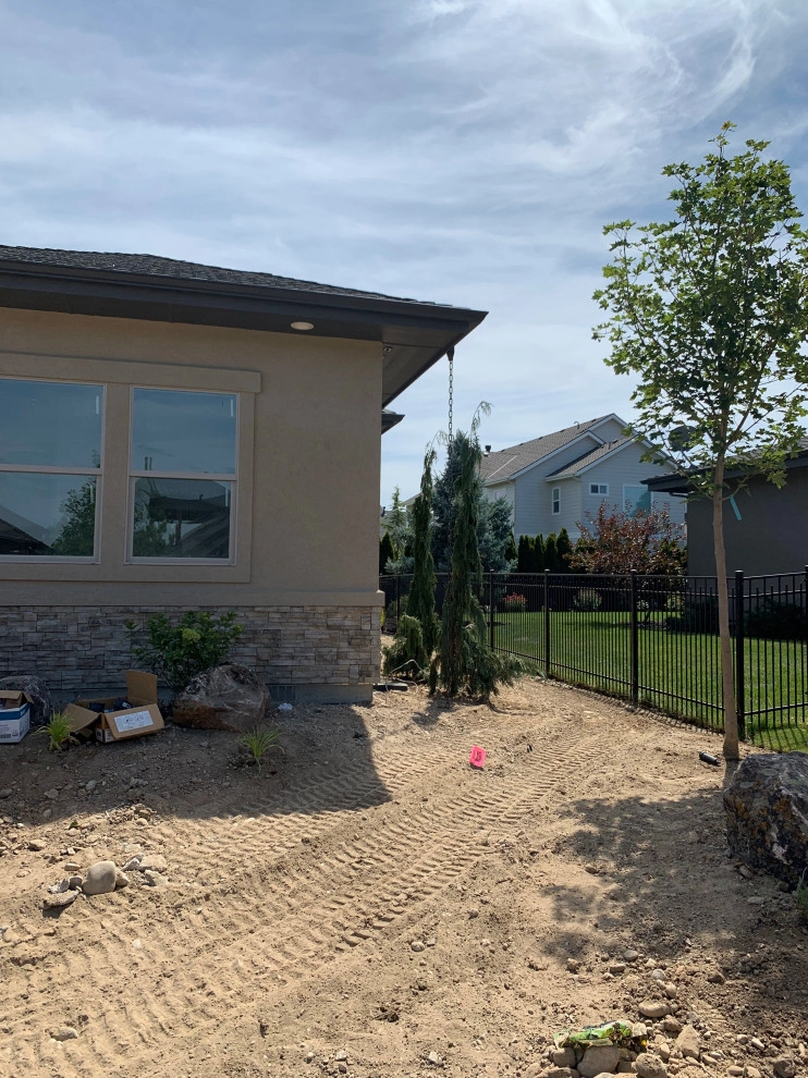 New Build Landscape by Modern Landscape - Photo 21