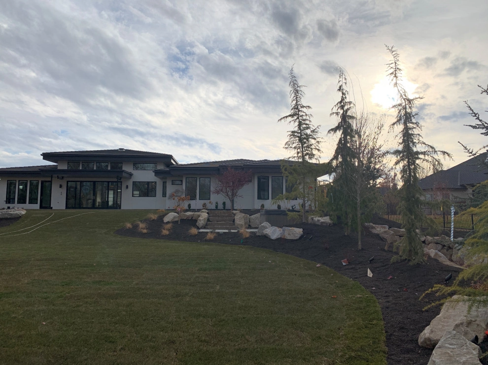 New Design and Build by Modern Landscape - Photo 24