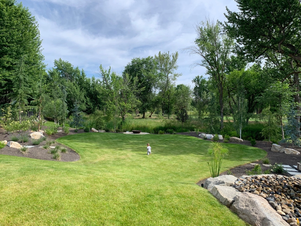 New Design and Build by Modern Landscape - Photo 19