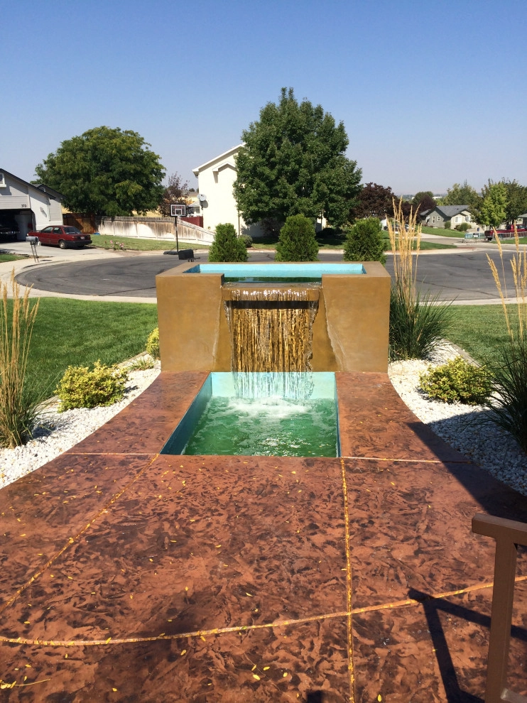 Water Features by Modern Landscape - Photo 15