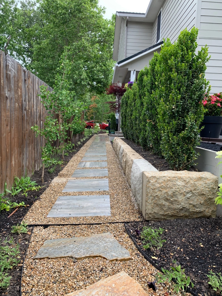 Pavers by Modern Landscape - Photo 2