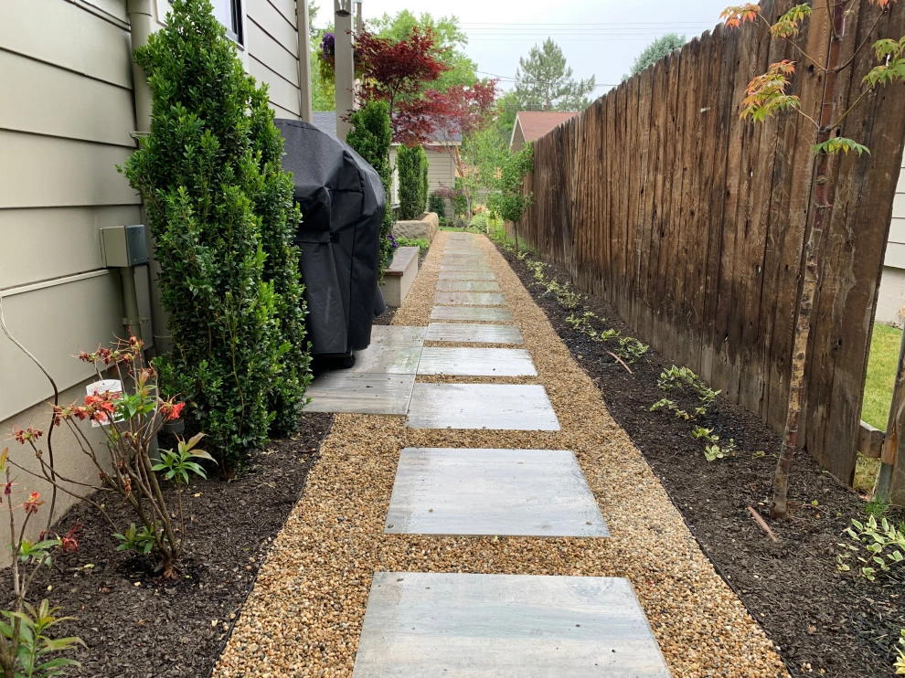 Pavers by Modern Landscape - Photo 5