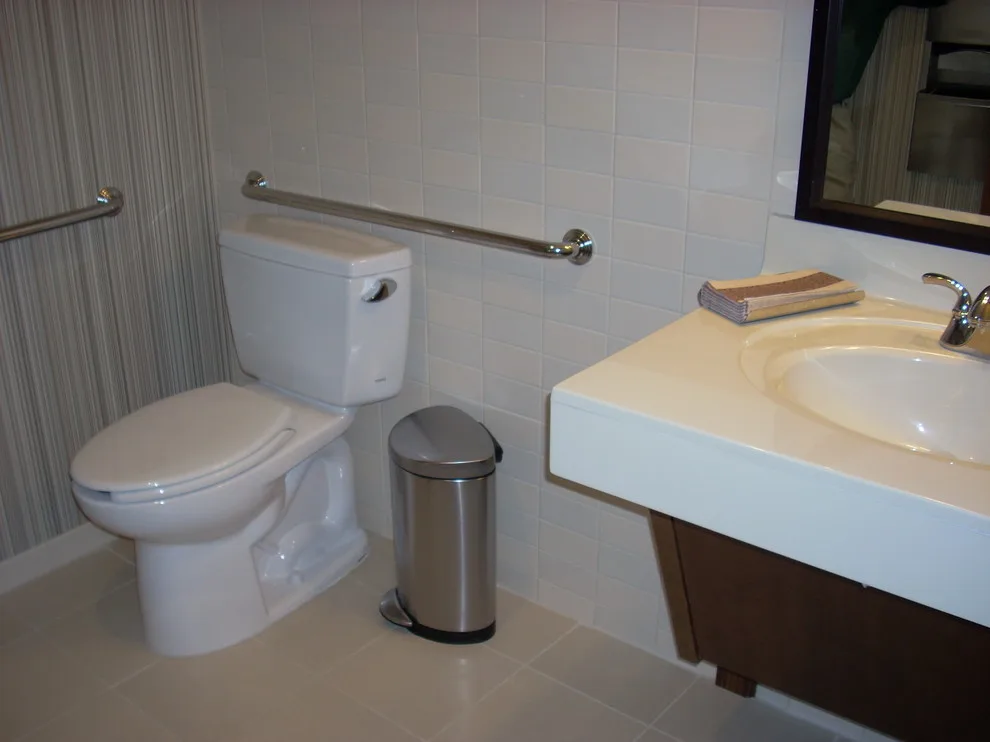 Public Restroom by O J Laughlin Plumbing Co - Photo 18