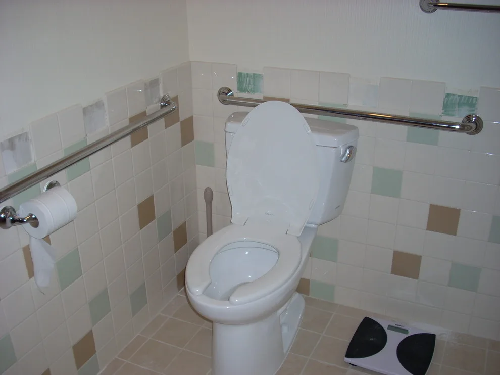 Public Restroom by O J Laughlin Plumbing Co - Photo 6